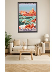 Affiche vintage "Île de Bréhat" de Louis Houpin encadrée dans un intérieur marin ou côtier